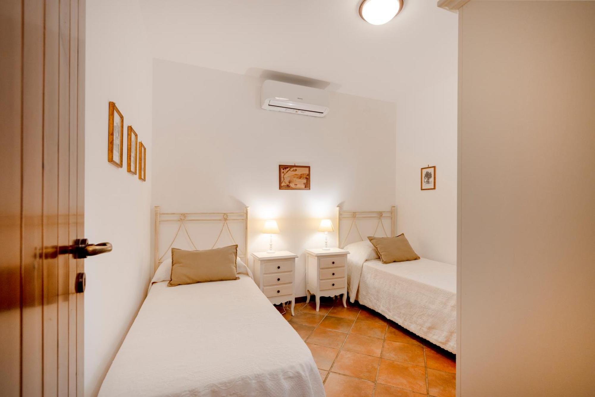 Cozzana Il Trullo Delle Rose, Monopoli By Il Pumo Di Pugliaヴィラ エクステリア 写真